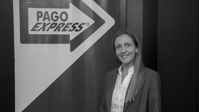 Andrea Quiñonez, Gerente Administrativa