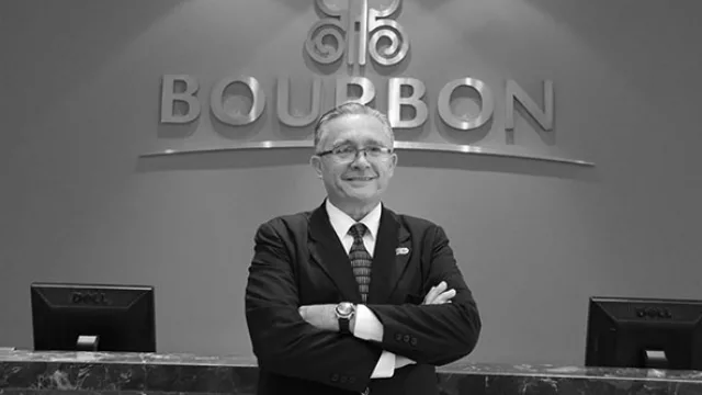 Gustavo Ayala - Gerente de Alimentos y Bebidas