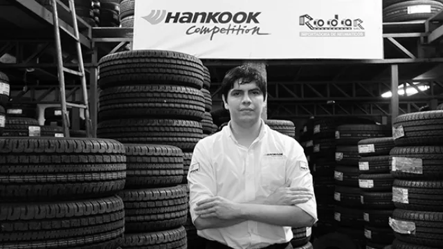 Andrés Piris - Gerente Administrativo