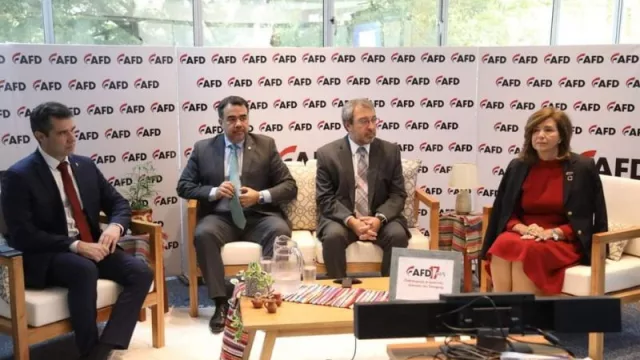 AFD aumentó su cartera de crédito en US$ 163 millones (predomina el sector industrial)