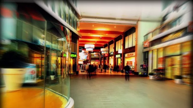 Centros comerciales se muestran optimistas gracias a ASU 2022 (restaurantes de la capital no ven cambios)