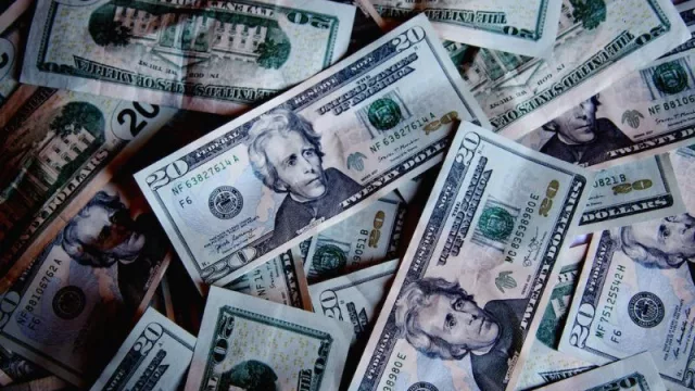 ¿Qué opinás de que el IPS recurra a créditos para saldar su deuda?