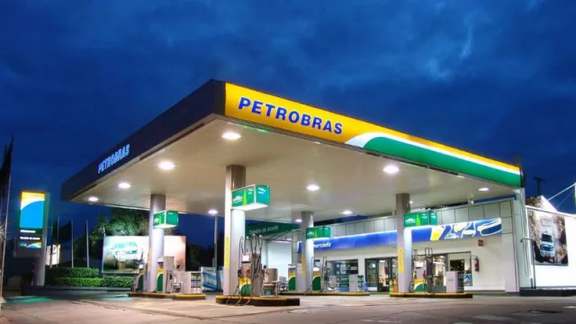 Petrobras dejó de percibir más de US$ 30 millones por subsidio estatal al combustible (pero se espera un 2023 estable)