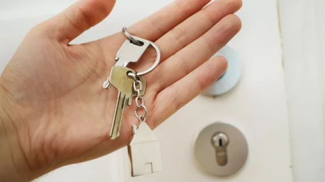 Así no se construye: Suba de tasas preocupa a sector inmobiliario y pide garantías estatales para asegurar pagos