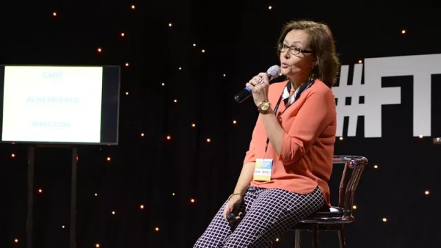 Gloria Ortega: “La educación financiera no es algo que se enseña, es algo que debe vivirse”