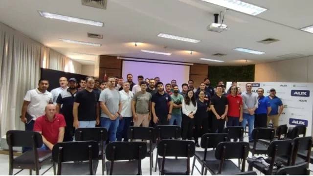 NGO capacitó a sus profesionales de la mano de expertos internacionales