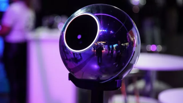 Escaneé mi iris a cambio de tokens gratis (que todavía no tienen valor): Worldcoin, la billetera virtual que busca construir un ID digital