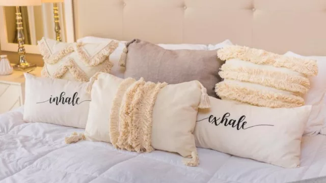 Boudica, la marca de almohadones serigrafiados abrió su propio local (y ahora también hacen muebles a medida)