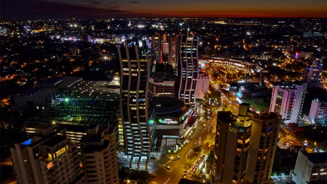 De colección: Martín Crespo prepara fotolibro sobre la evolución de Asunción en el siglo XXI