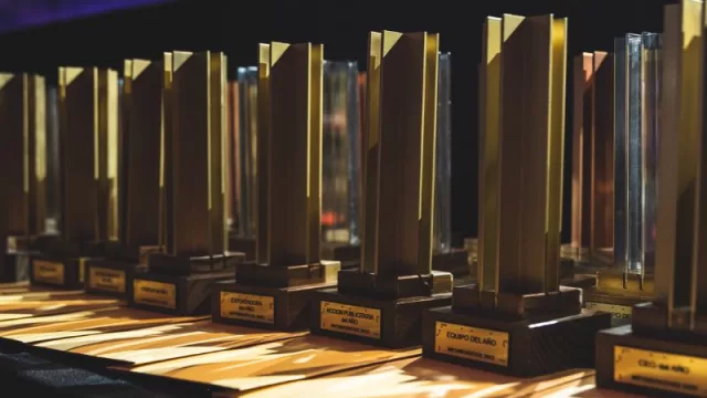 ¡La Gala de InfoNegocios se acerca a pasos agigantados! ¿Quién ganará el premio al Empresario del Año?