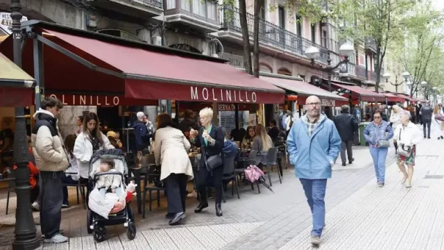 Más de la mitad de los trabajadores catalanes no desconecta del trabajo cuando finaliza su jornada laboral (y el 34% lo atribuye a tareas pendientes que ocupan parte de su pensamiento)