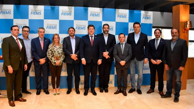 Mujeres líderes y oportunidades globales: Lo que tenés que saber de la Expo Paraguay-Brasil 2024