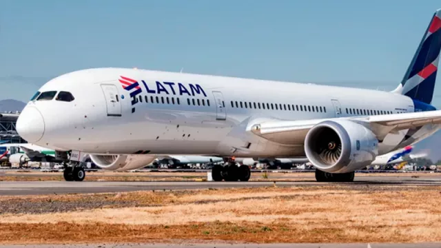 LATAM ordena 10 aviones 787 Dreamliner para ampliar la flota de aviones de fuselaje ancho