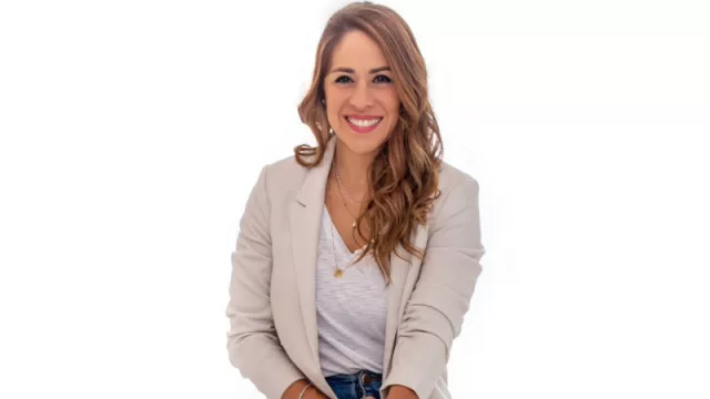 Claudia Cortázar: “El fútbol me mostró que las metas deben basarse en un conocimiento profundo del fanático”