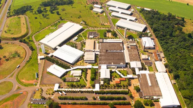 Lupo expande su imperio textil a Paraguay: invertirá 30 millones de reales en nueva fábrica y producirá 20 millones de pares de medias al año