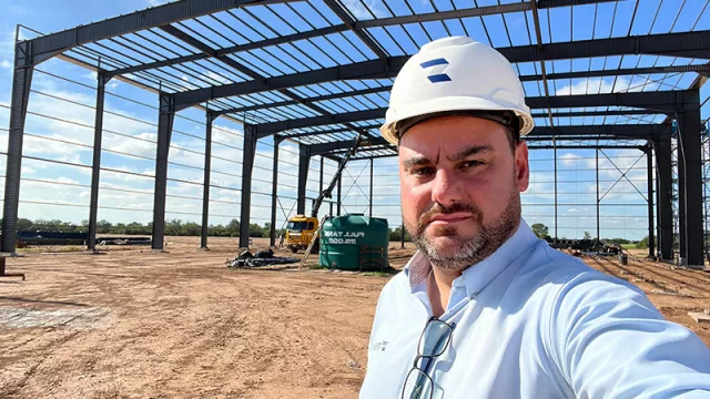 Thiago Gómez: “Los depósitos industriales están fabricados en un 70% con estructuras metálicas y solo el 30% es de hormigón, lo que marca un cambio en la construcción civil”