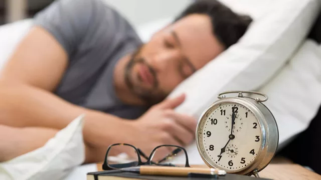 Dormir bien para rendir mejor: por qué madrugar no siempre es sinónimo de éxito