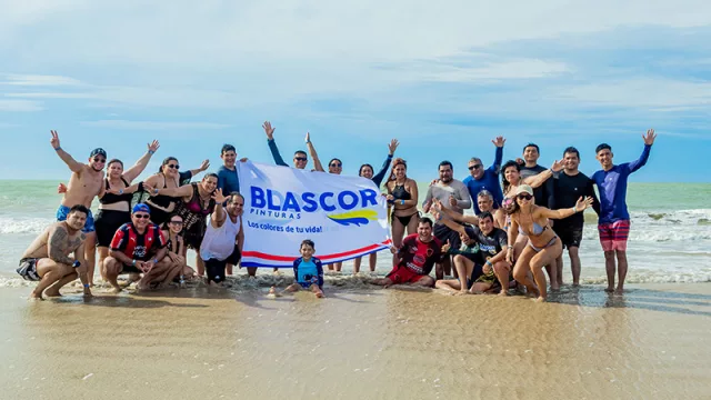 Blascor Pinturas llevó a su equipo comercial a disfrutar de las playas de Natal, nordeste brasileño