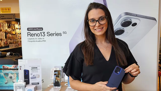 El OPPO RENO 13 se sumerge con fotografía acuática y batería al 100% en media hora