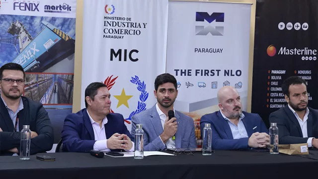 Logística inteligente: Paraguay acelera con hidrovía, terminal aérea y visión regional