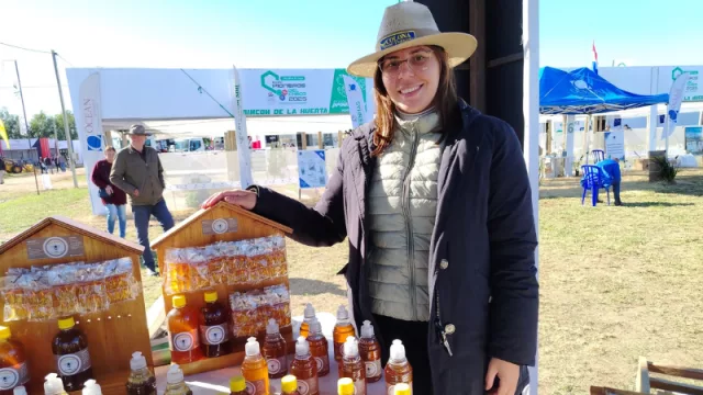 Gota Dorada apuesta por innovación apícola y abre camino a la meliponicultura en el país