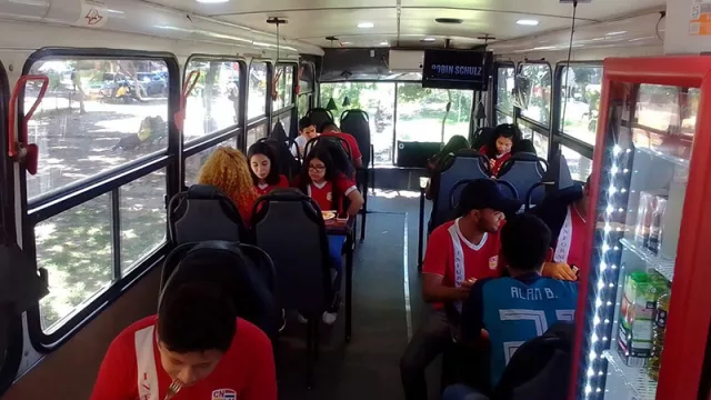 Don Cocido Py, el trabajo, legado y sueño de su esposa lo convirtió en un restaurante sobre ruedas