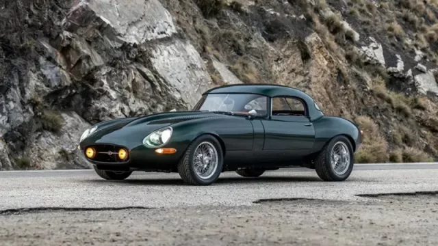 Jaguar E-Type viene con más de 400 caballos de fuerza: un tributo a la elegancia e historia