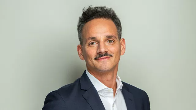 Julián González: "Si uno no quiere competir por precio, debe crear una experiencia en torno a él"