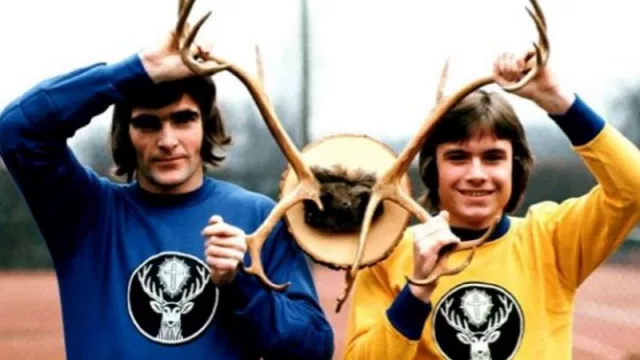 Historia y evolución de los primeros patrocinios en clubes de fútbol: ¿Cómo el Marketing transformó el deporte más popular?