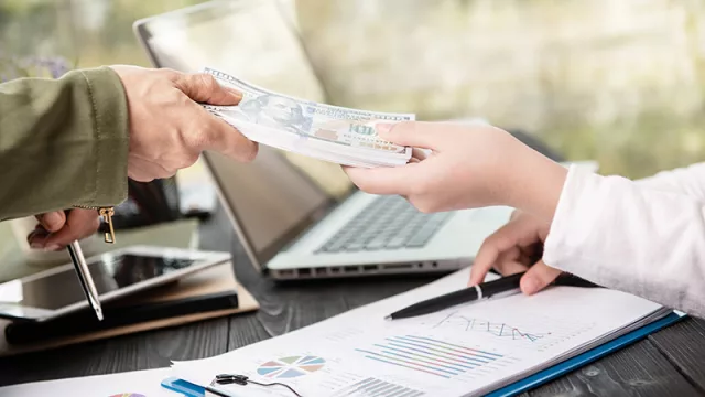 Paraguay avanza en bancarización: 8 de cada 10 adultos ya tienen una cuenta ¿el crédito será el próximo paso?