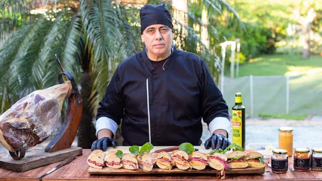 137 Locos por el Sándwich: la historia de un periodista que cambió los medios por crear experiencias gourmet