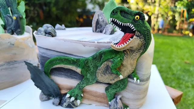 Creatividad en cada capa: Dedos Dulces PY, la pastelería que enamora con sus diseños artísticos y reales