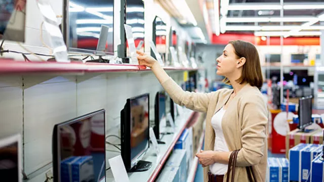 Fiebre de compras: argentinos aprovecharon vacaciones y brecha de precios en Paraguay (zapatillas, perfumes y electrónica, lo más vendido)