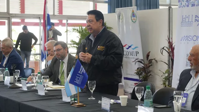 Empresarios paraguayos advierten sobre posibles sobrecostos logísticos ante reajuste del peaje en la Hidrovía