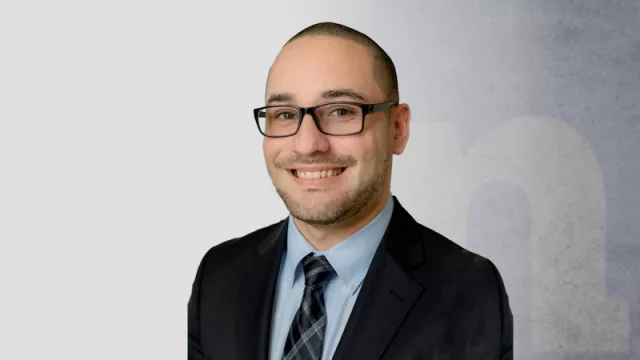 Madecor: heredó el oficio de carpintero y ahora fabrica muebles originales con enfoque al público femenino