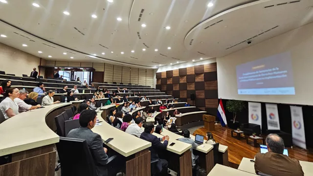 Asunción reinventa el seguro: la cumbre que transformará el motor económico paraguayo