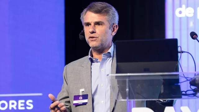 Compras con tarjetas movieron G. 55,8 billones y el NFC apunta a liderar la próxima revolución del consumo