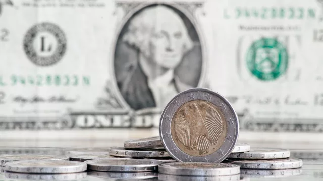 El dólar se abarató más de 10% en tres meses: ¿oportunidad o alerta para los negocios?