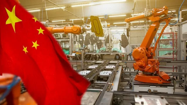 China ya tiene más robots industriales que todo el resto del mundo y supera las 2 millones de unidades activas