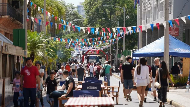 Gol económico: comercios y hoteles aprovecharon afluencia por la final de la Sudamericana
