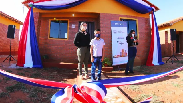 Remesas que se convierten en ladrillos: paraguayos en EE.UU. acceden a créditos habitacionales