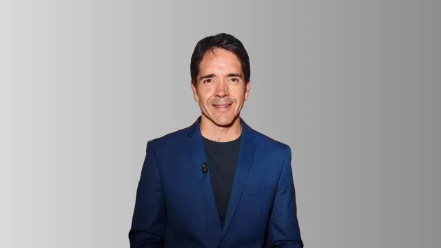 Prourbe Medios presenta su nueva pantalla LED icónica de 30 metros de altura en el Times Square de Asunción