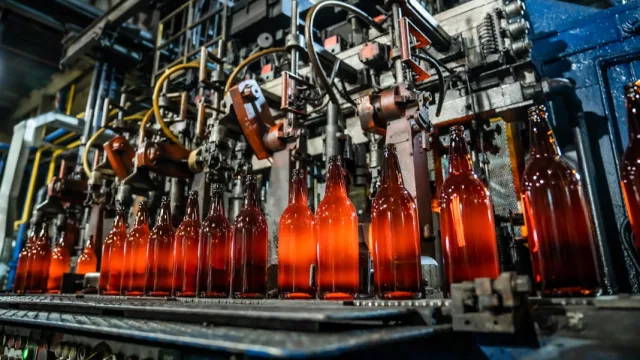 Vidrio nacional se consolida como insumo competitivo en la región (con Brasil como su principal destino)