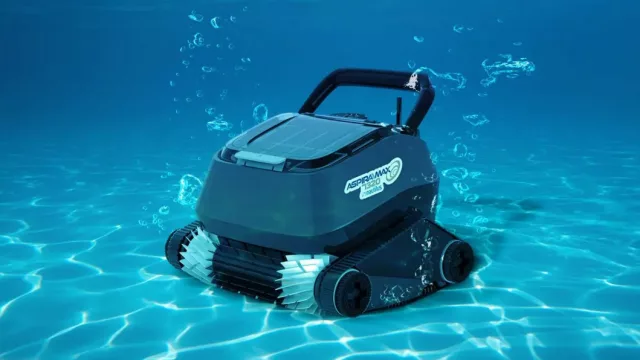 Robots que limpian piletas: cómo funcionan y por qué cada vez se ven más