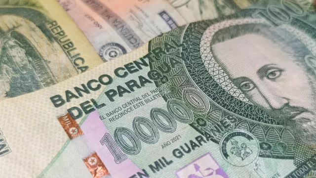 Por qué el guaraní seguiría fuerte este 2026 y qué podría revertir la tendencia de la moneda