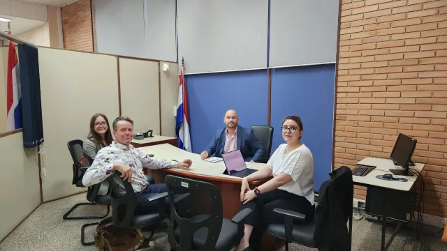 ¿Inversión neerlandesa en Colonias Unidas? Proyectan instalar bungalows con enfoque sostenible y museo temático de minerales