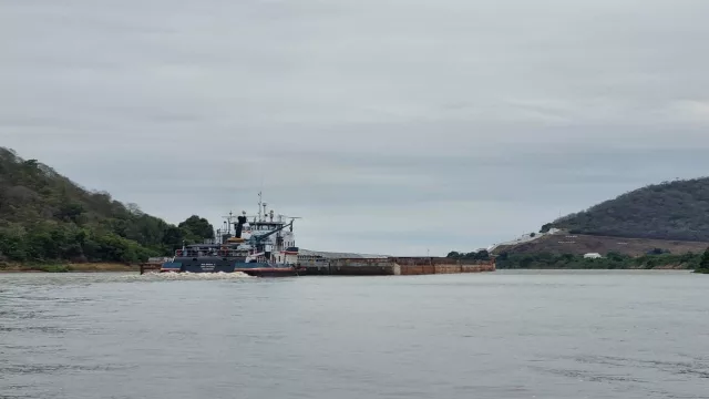 Con la zafriña en puerta, la bajante de los ríos vuelve a poner presión sobre la logística fluvial