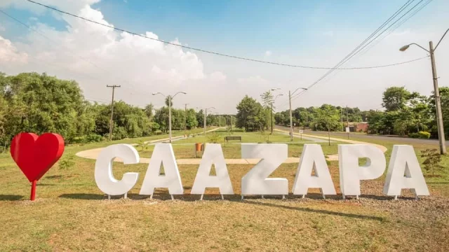 El sector alcoholero dinamiza la economía de Caazapá (la educación sigue siendo el desafío)