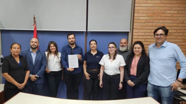 Firma brasileña mira Paraguay: Águas de Minas busca participar en la licitación para recuperar el lago Ypacaraí