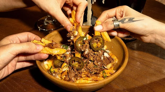 Mercedes Garden: Barba Negra y La Mezcalería, dos conceptos que conviven en un nuevo jardín gastronómico